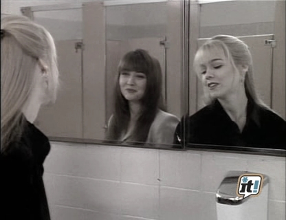 charmed-online_dot_nl-BeverlyHills90210-2x21-1378.jpg