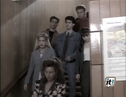charmed-online_dot_nl-BeverlyHills90210-2x21-1526.jpg