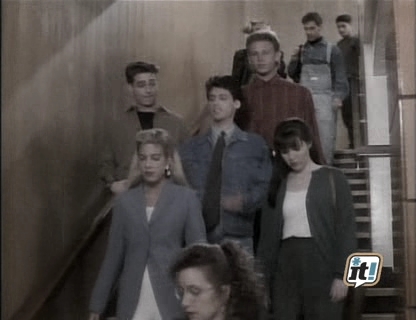 charmed-online_dot_nl-BeverlyHills90210-2x21-1527.jpg
