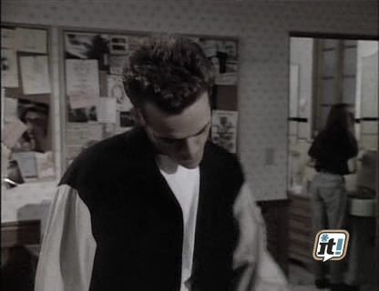 charmed-online_dot_nl-BeverlyHills90210-2x21-1647.jpg