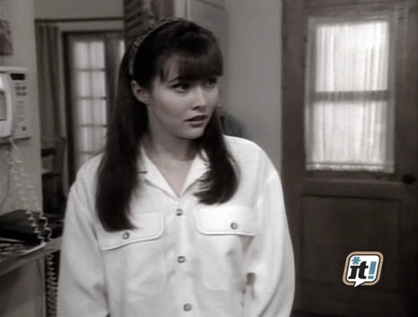 charmed-online_dot_nl-BeverlyHills90210-2x22-0788.jpg