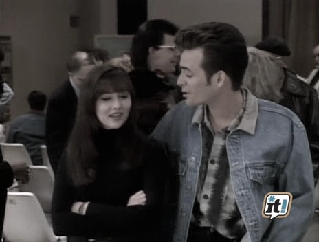 charmed-online_dot_nl-BeverlyHills90210-2x22-1469.jpg