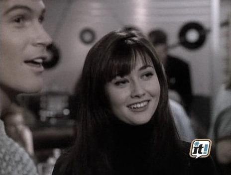 charmed-online_dot_nl-BeverlyHills90210-2x22-1706.jpg