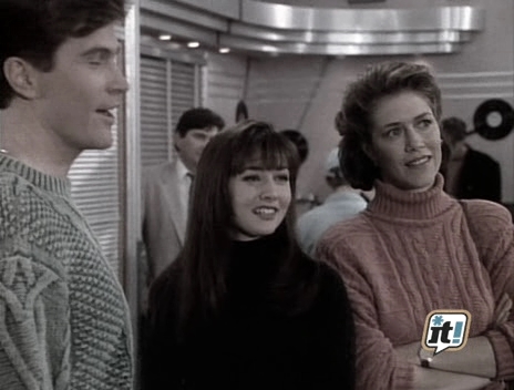 charmed-online_dot_nl-BeverlyHills90210-2x22-1716.jpg
