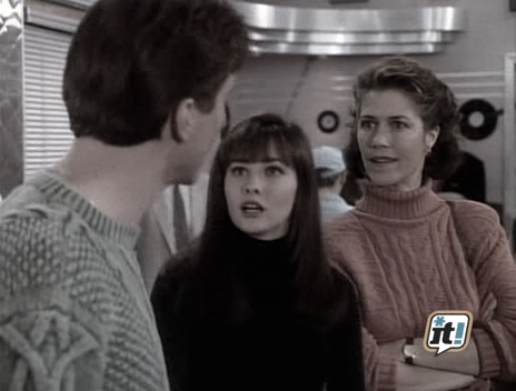 charmed-online_dot_nl-BeverlyHills90210-2x22-1719.jpg