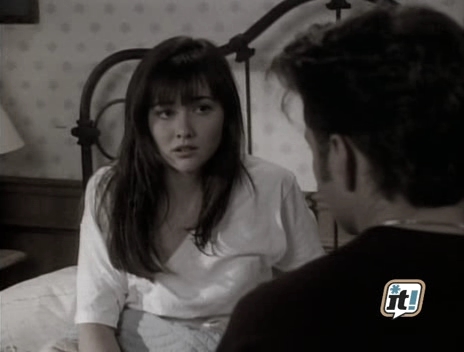 charmed-online_dot_nl-BeverlyHills90210-2x22-2019.jpg