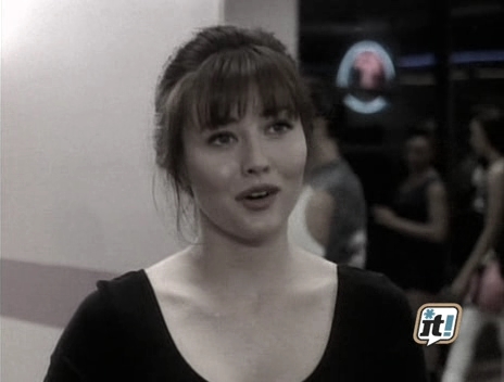 charmed-online_dot_nl-BeverlyHills90210-2x22-2218.jpg