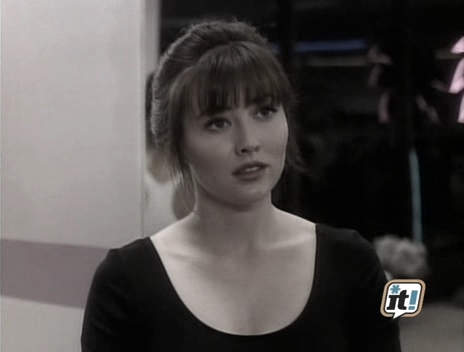 charmed-online_dot_nl-BeverlyHills90210-2x22-2224.jpg