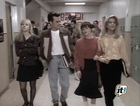 charmed-online_dot_nl-BeverlyHills90210-2x23-0166.jpg