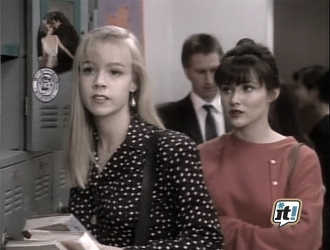 charmed-online_dot_nl-BeverlyHills90210-2x23-0229.jpg