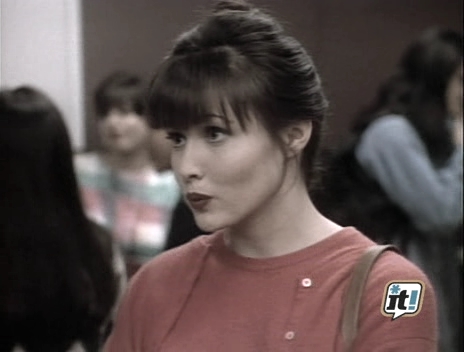charmed-online_dot_nl-BeverlyHills90210-2x23-0252.jpg