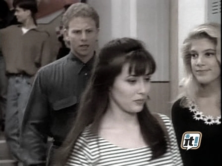 charmed-online_dot_nl-BeverlyHills90210-2x25-0908.jpg charmed-online_dot_nl-BeverlyHills90210-2x25-0908.jpg