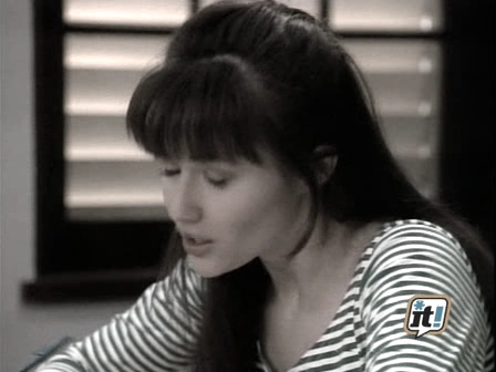charmed-online_dot_nl-BeverlyHills90210-2x25-1052.jpg charmed-online_dot_nl-BeverlyHills90210-2x25-1052.jpg