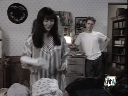 charmed-online_dot_nl-BeverlyHills90210-2x25-1216.jpg