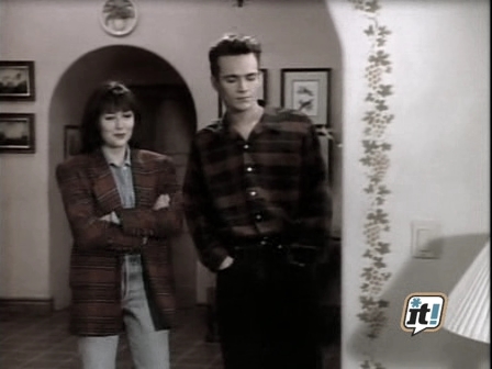 charmed-online_dot_nl-BeverlyHills90210-2x25-1913.jpg
