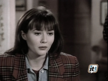charmed-online_dot_nl-BeverlyHills90210-2x25-2022.jpg