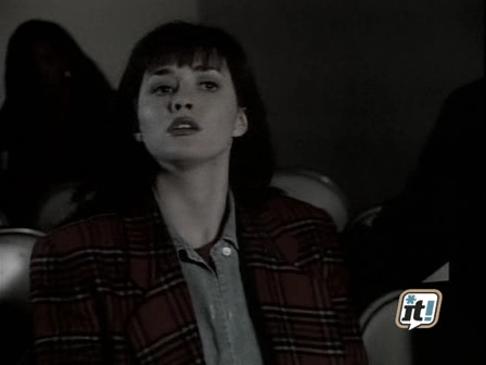 charmed-online_dot_nl-BeverlyHills90210-2x25-2213.jpg