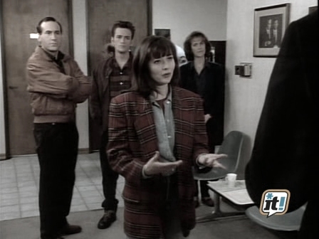 charmed-online_dot_nl-BeverlyHills90210-2x25-2351.jpg