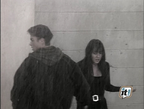 charmed-online_dot_nl-BeverlyHills90210-2x26-0982.jpg