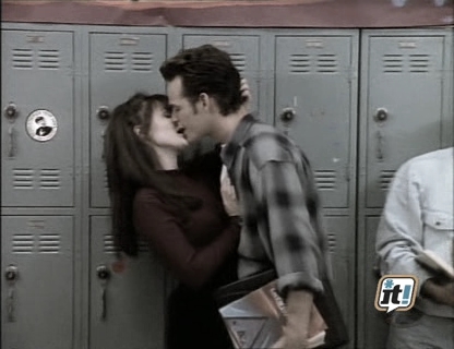 charmed-online_dot_nl-BeverlyHills90210-2x28-0690.jpg
