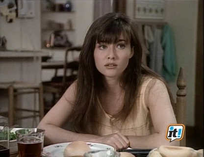 Charmed-Online-dot_nl-BeverlyHills90210-S03E01-0822.jpg