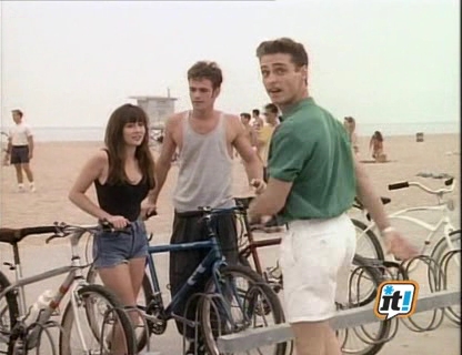 Charmed-Online-dot_nl-BeverlyHills90210-S03E01-1531.jpg