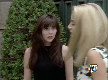 Charmed-Online-dot_nl-BeverlyHills90210-3x03-0353.jpg