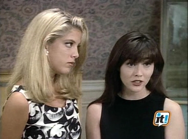 Charmed-Online-dot_nl-BeverlyHills90210-3x03-0542.jpg