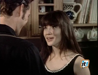Charmed-Online-dot_nl-BeverlyHills90210-3x06-0715.jpg