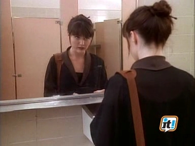 Charmed-Online-dot-NL-BeverlyHills90210-3x07-0297.jpg