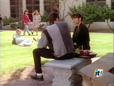 Charmed-Online-dot-NL-BeverlyHills90210-3x07-0553.jpg