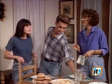 Charmed-Online-dot-NL-BeverlyHills90210-3x07-0767.jpg