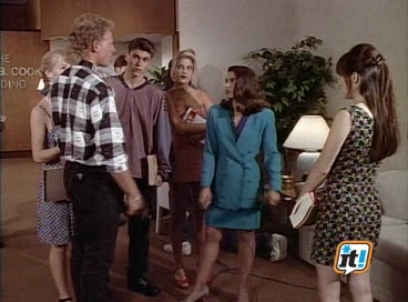Charmed-Online-dot-NL-BeverlyHills90210-3x08-0130.jpg