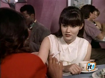 Charmed-Online-dot-NL-BeverlyHills90210-3x08-0391.jpg