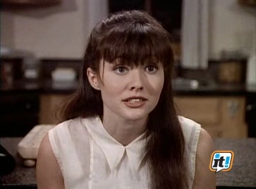 Charmed-Online-dot-NL-BeverlyHills90210-3x08-0736.jpg