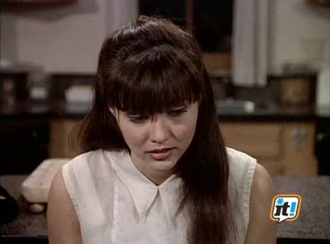 Charmed-Online-dot-NL-BeverlyHills90210-3x08-0757.jpg