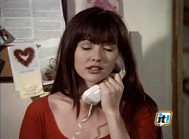 Charmed-Online-dot-NL-BeverlyHills90210-3x08-1908.jpg