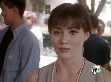 Charmed-Online-dot-NL-BeverlyHills90210-3x08-2101.jpg