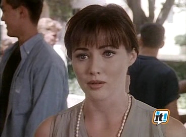 Charmed-Online-dot-NL-BeverlyHills90210-3x08-2102.jpg