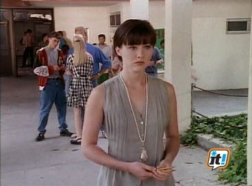Charmed-Online-dot-NL-BeverlyHills90210-3x08-2230.jpg