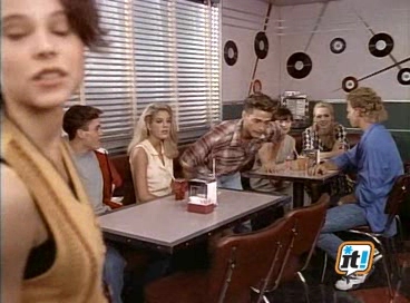 Charmed-Online-dot-NL-BeverlyHills90210-3x08-2377.jpg