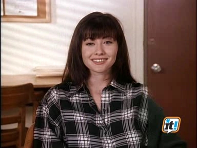 Charmed-Online-dot-NL-BeverlyHills90210-3x09-0307.jpg