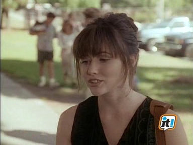 Charmed-Online-dot-NL-BeverlyHills90210-3x09-0504.jpg
