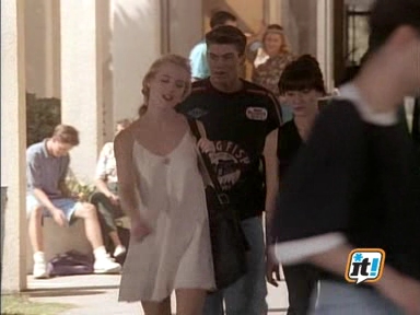 Charmed-Online-dot-NL-BeverlyHills90210-3x09-0558.jpg