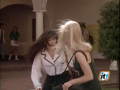 Charmed-Online-dot-NL-BeverlyHills90210-3x09-0978.jpg