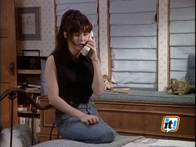 Charmed-Online-dot-NL-BeverlyHills90210-3x09-1115.jpg