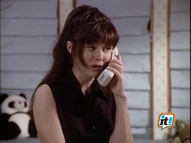 Charmed-Online-dot-NL-BeverlyHills90210-3x09-1146.jpg