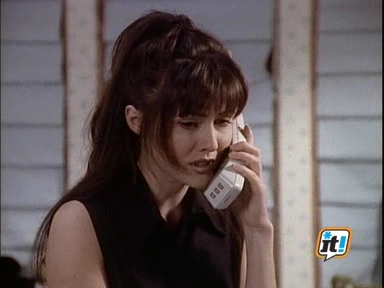 Charmed-Online-dot-NL-BeverlyHills90210-3x09-1152.jpg