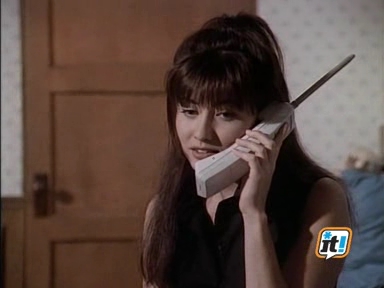 Charmed-Online-dot-NL-BeverlyHills90210-3x09-1301.jpg