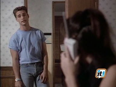 Charmed-Online-dot-NL-BeverlyHills90210-3x09-1306.jpg